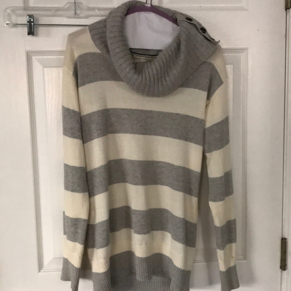 Banana republic sweater